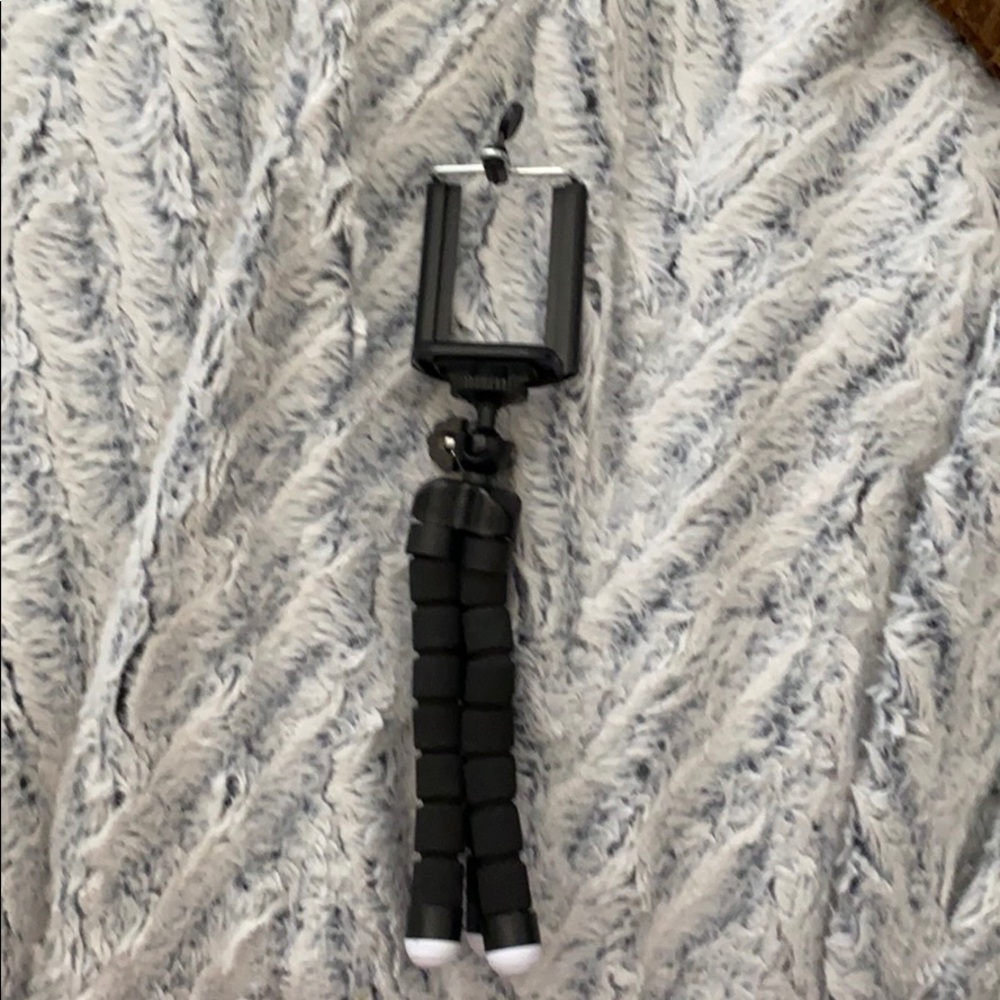 Phone holder - Picture 2 of 2